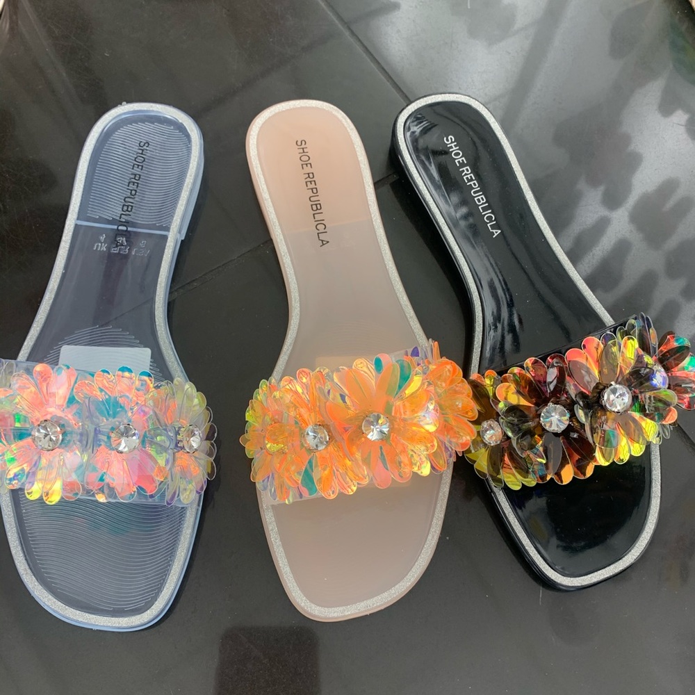 Blossom icy Slides